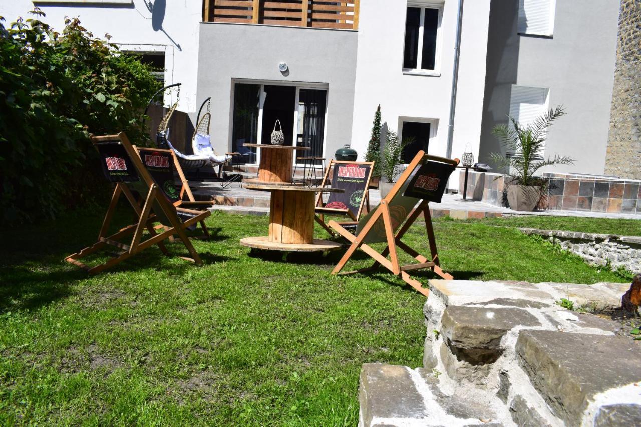 La Tour Notre Dame Bed and Breakfast Boulogne-sur-Mer Eksteriør billede